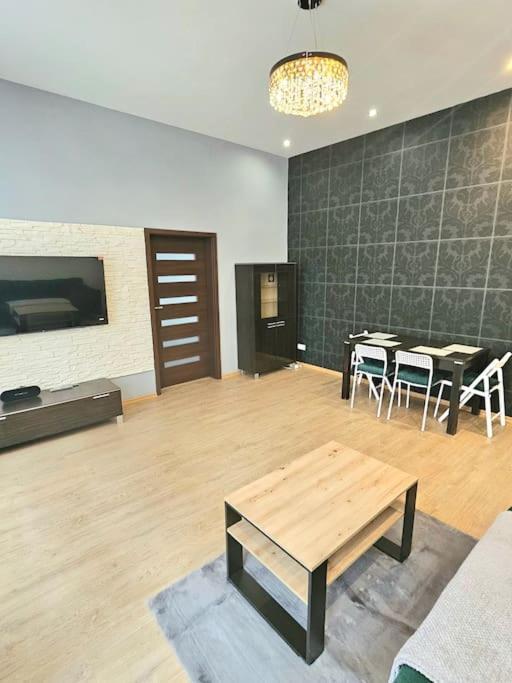 Apartment Piotrkowska 132, 80m2 Lodz (Lodz)